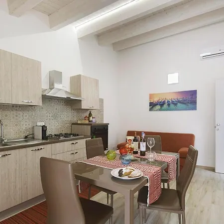 Apartamento Rosy 1 *