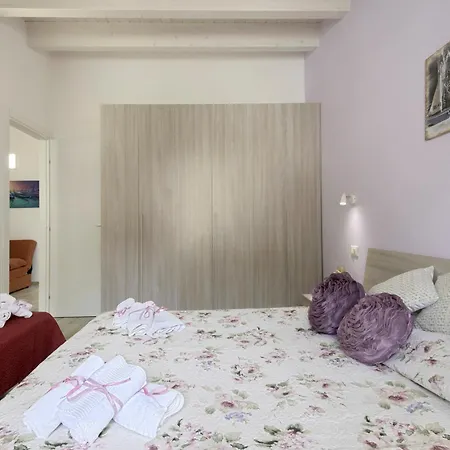 Lägenhet Rosy Con Terrazzo Castellammare del Golfo