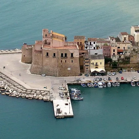 Rosy Con Terrazzo * Castellammare del Golfo